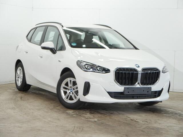 BMW 2-SERIE Active Tourer 225e xDrive | Driving Assistant Professional | Stoelverwarming |