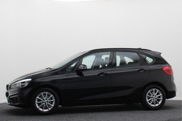 BMW 2-SERIE Active Tourer 218i Essential Automaat Cruise, Stoelverwarming, LED, Climate, PDC