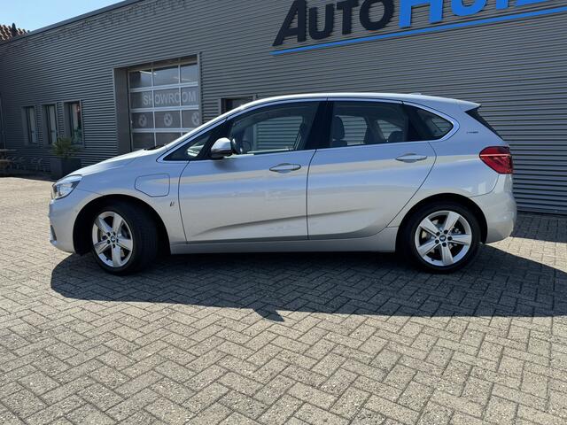 BMW 2-SERIE Active Tourer 225xe iPerformance Executive Leer LED Navi PDC 17 Inch Stoelverwarming