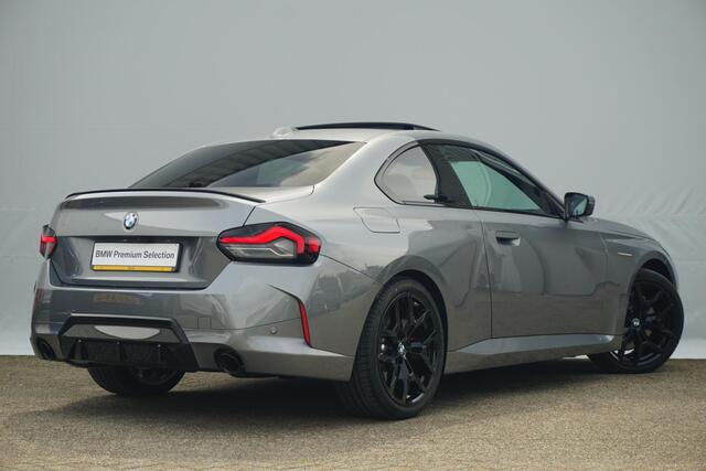 BMW 2-SERIE Coupé 220i M Sportpakket Pro 19'' / Schuif-/kanteldak / Harman Kardon / Stuur-stoelverwarming / M Sportremsysteem