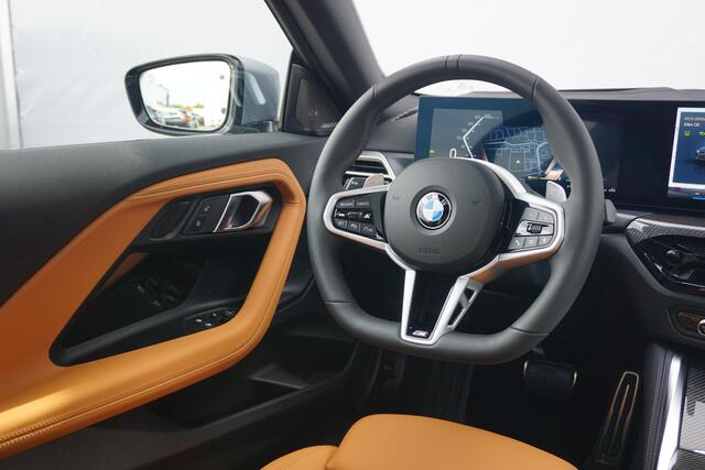BMW 2-SERIE Coupé 220i M Sportpakket Pro 19'' / Schuif-/kanteldak / Harman Kardon / Stuur-stoelverwarming / M Sportremsysteem