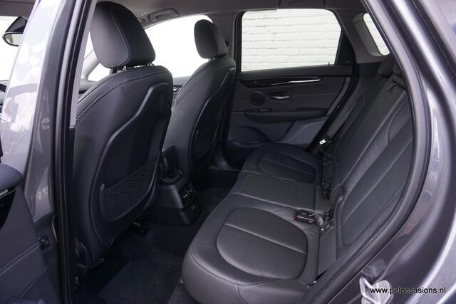 BMW 2-SERIE Active Tourer 218i Automaat | Sportinter | Headup | DAB+ | NL Auto