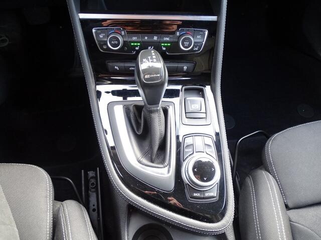 BMW 2-SERIE 225XE IP CENT HIGHEX-Hybride-Media-Navi-Blth-Clima-Cruise-Pdc