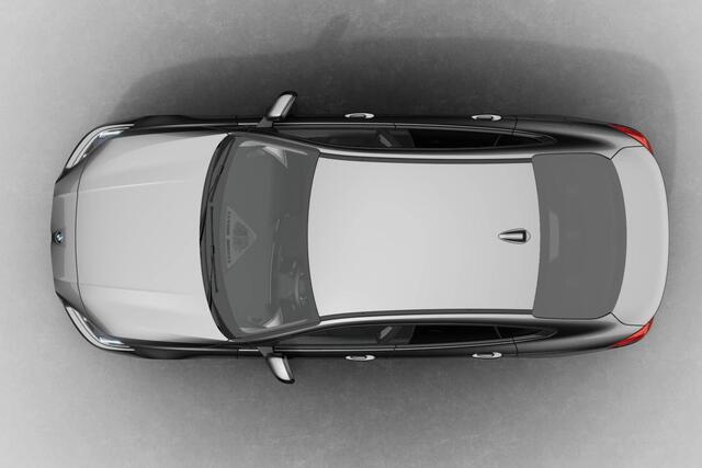 BMW 2-SERIE Gran Coupé 220 | Premium Pack | Driving Assistant Plus | Harman Kardon | Getinte ramen