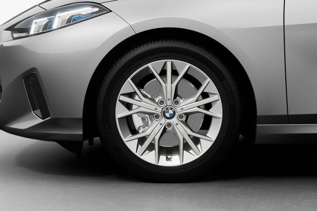 BMW 2-SERIE Gran Coupé 220 | Premium Pack | Driving Assistant Plus | Harman Kardon | Getinte ramen