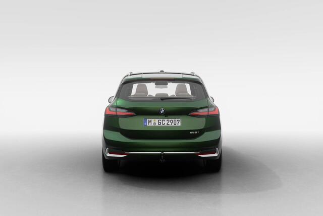 BMW 2-SERIE Active Tourer 218i | Luxury Line | Premium Pack | Glazen Panoramadak