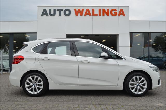 BMW 2-SERIE Active Tourer 225xe Panoramadak | Comfort access | Led koplampen | Stoelverwarming |