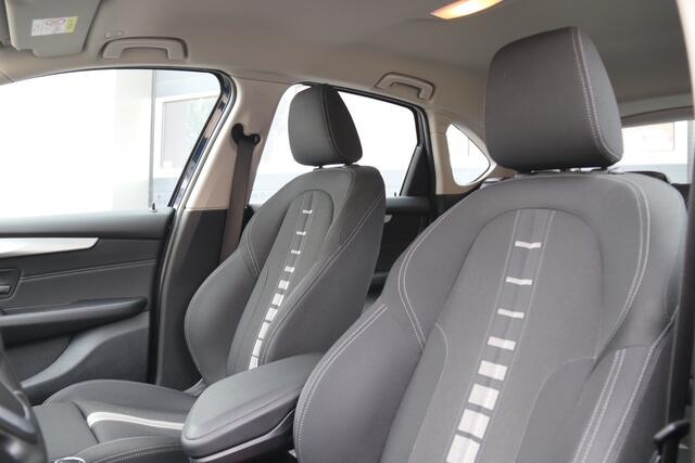 BMW 2-SERIE Active Tourer 218i Executive Edition automaat