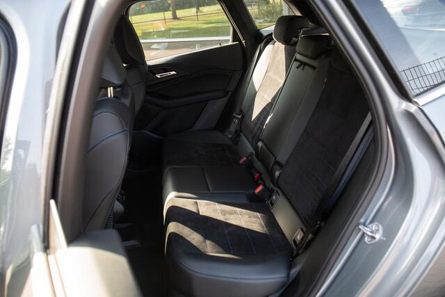 BMW 2-SERIE Active Tourer 225e xDrive M-Sport , Trekhaak , Sportstoelen