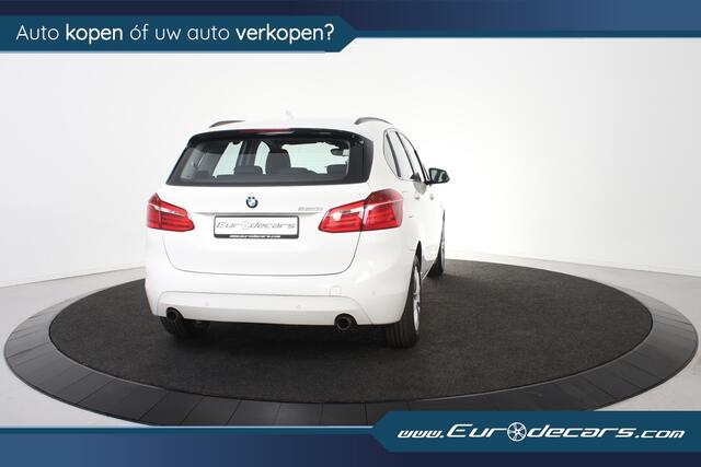 BMW 2-SERIE Active Tourer 220i Centennial Executive XDrive*Navigatie*4x4*