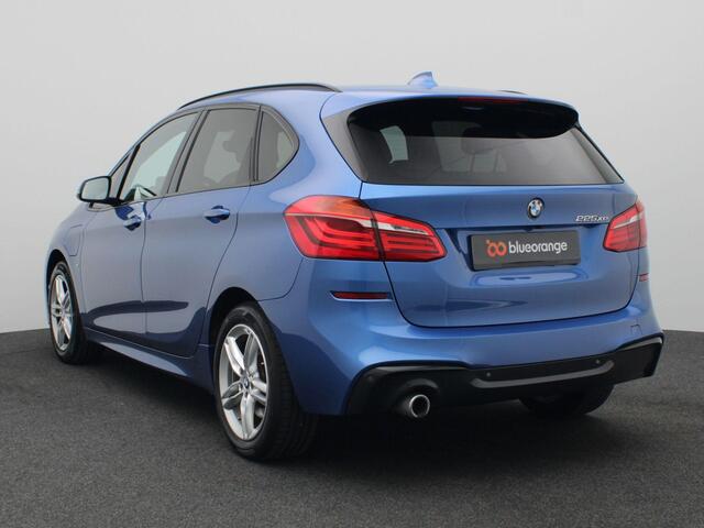 BMW 2-SERIE Active Tourer 225xe iPerformance High Executive 225PK Aut. M Sport, Adaptieve Cruise Controle, Achteruitrijcamera, Elektr. Achterklep, Volleder, Head-Up Display, Achteruitrijcamera, Stoel-Stuurverwarming, 17" LM Velgen