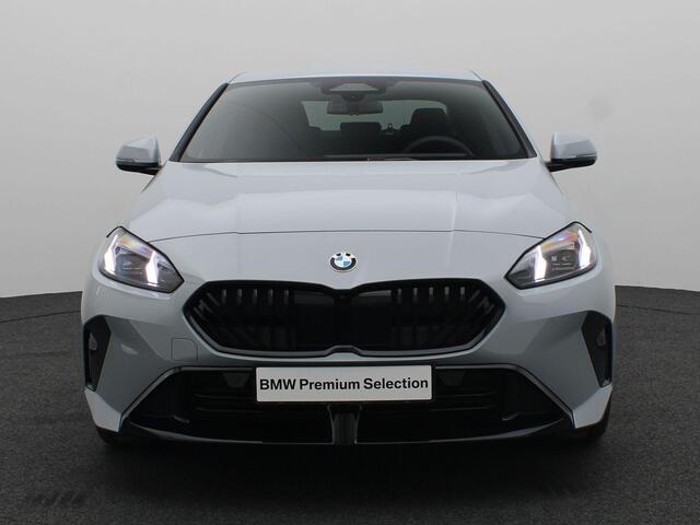BMW 2-SERIE Gran Coupé 220 M Sportpakket Pro | Premium Pack | Stuurwielrand Verwarmd | Comfort Access | Driving Assistant | Harman Kardon | 18''