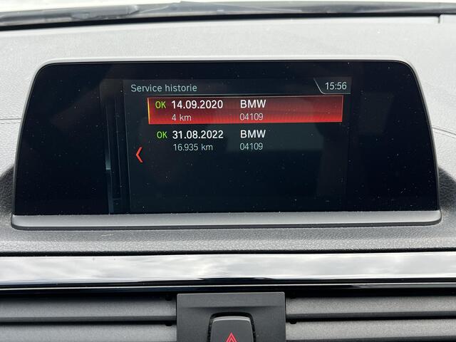 BMW 2-SERIE Coupé 218i Executive Sport Line Business / Automaat / Cruise- en Cruise Control / Verwarmde Voorstoelen / Keyless Start / Parkeersensoren voor + achter / Navigatie full map / M Leder Sportstuur / Lichtmetalen velgen dubbel spaak / Bluetooth /