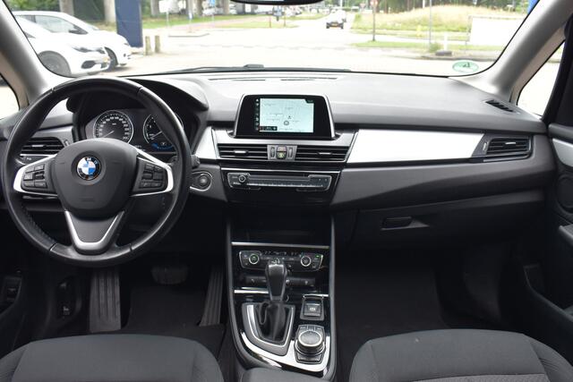 BMW 2-SERIE Active Tourer 225xe iPerformance Executive Navigatie | Stoelverwarming | Camera | 100% Onderhouden 12 mnd BOVAG garantie Whatsapp 06-53188999