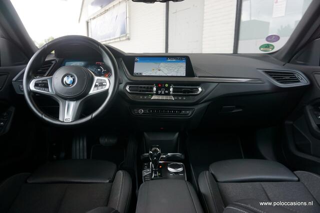 BMW 2-SERIE Gran Coupé 218i Automaat | Carplay | DAB+ | Sportpakket |