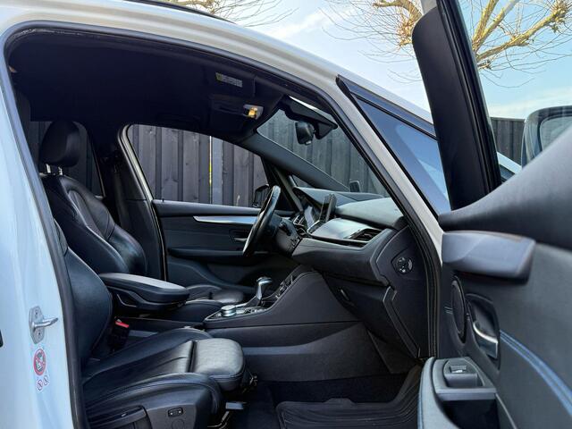 BMW 2-SERIE Active Tourer 225xe M Sport HUD LEER