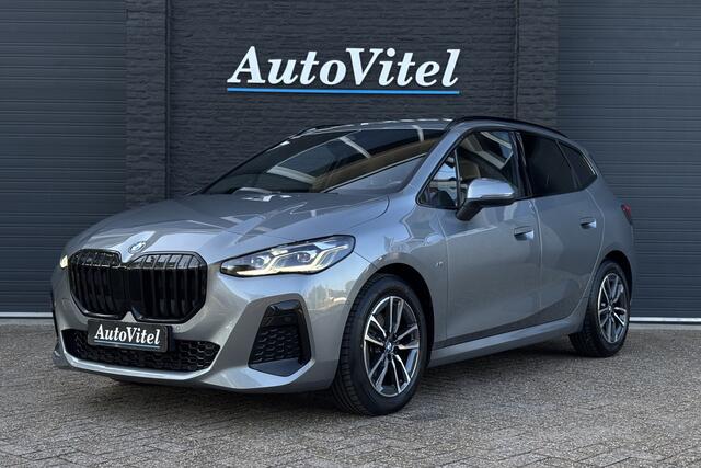 BMW 2-SERIE Active Tourer 218i M-Sport | Sportleder | Trekhaak | Comfort Access | Stoelverwarming | Adaptief M-Onderstel