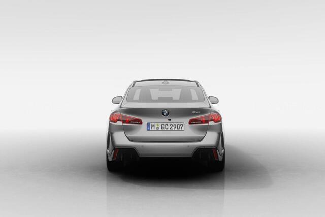 BMW 2-SERIE Gran Coupé 220 M Sport Design Edition | Glazen panoramadak | Driving Assistant