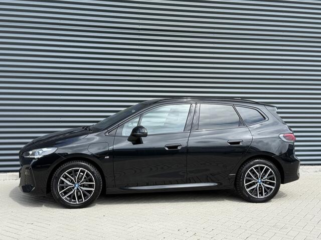 BMW 2-SERIE Active Tourer 225e xDrive M-Sport Shadow