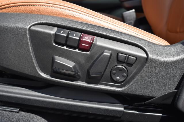 BMW 2-SERIE Active Tourer 225xe iPerformance Centennial High Executive M pakket / Hybride / Automaat / Leder / Parkeerhulp / Panorama / Keyless