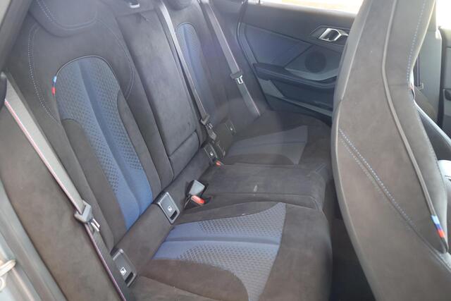 BMW 2-SERIE Gran Coupé 218i | M Sport Pro Pack | Premium Pack | Travel Pack