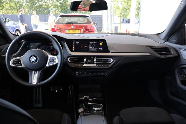 BMW 2-SERIE Gran Coupé 218i | M Sport Pro Pack | Premium Pack | Travel Pack