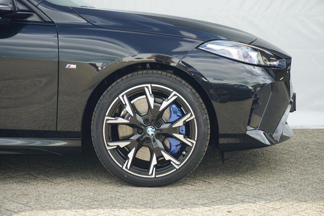 BMW 2-SERIE Gran Coupé 220 M Sportpakket 19'' / Harman Kardon / Comfort Access / Driving Assistant Plus