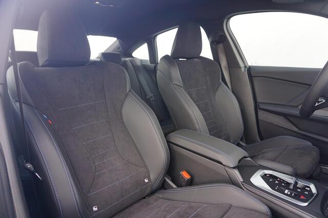 BMW 2-SERIE Gran Coupé 220 M Sportpakket 19'' / Harman Kardon / Comfort Access / Driving Assistant Plus