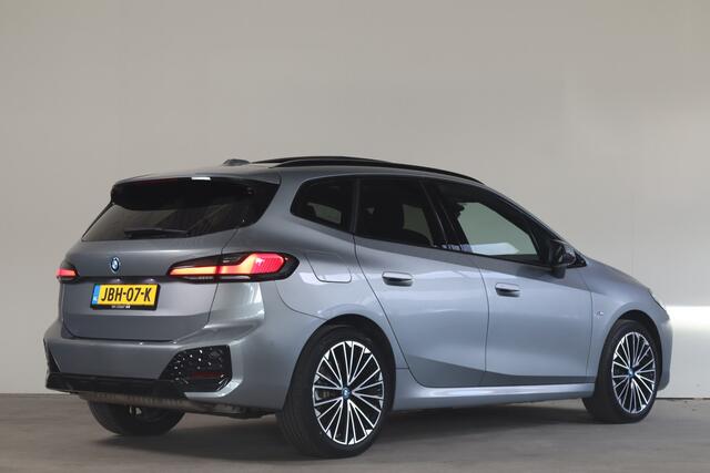 BMW 2-SERIE Active Tourer 225e xDrive M-Sport Harm.Kardon I HUD I Pano-Dak