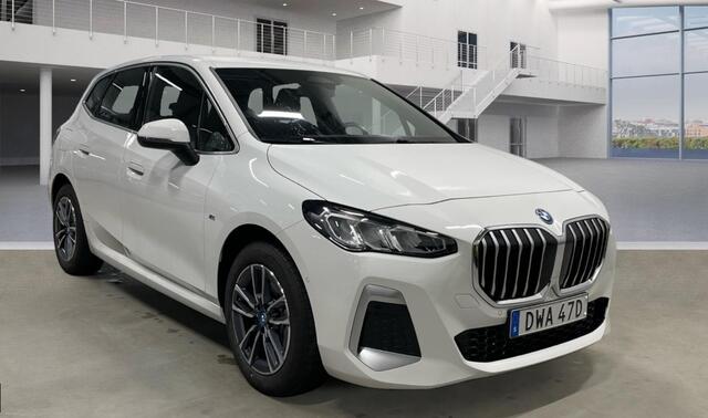 BMW 2-SERIE Active Tourer 225e xDrive M Sport Alcanatra/Leder/Stoelverwarming/Camera.