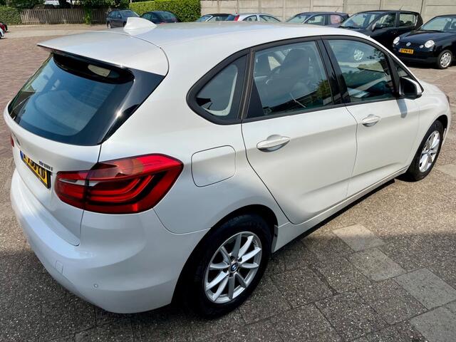 BMW 2-SERIE 218I EXECUTIVE EDITION