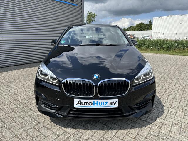 BMW 2-SERIE Active Tourer 225xe iPerformance Executive Sport Line Adaptive Cruise Control Stoelverwarming PDC DAB LED