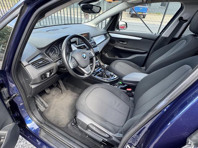 BMW 2-SERIE Active Tourer Panodak|LED|Cruis|Media Blauw 220i