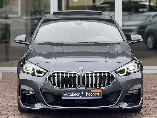 BMW 2-SERIE Gran Coupé 218i High Executive | Pano | Keyless | Leer