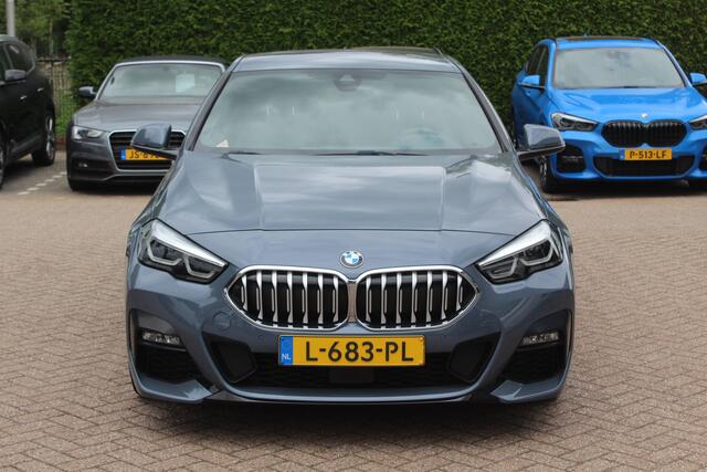 BMW 2-SERIE Gran Coupé 218i High Executive Ed. M Sport / Camera / Leder / Navigatie / 18'' / ACC / DAB / Virtual Cockpit / Stoelverwarming / Cruise Control
