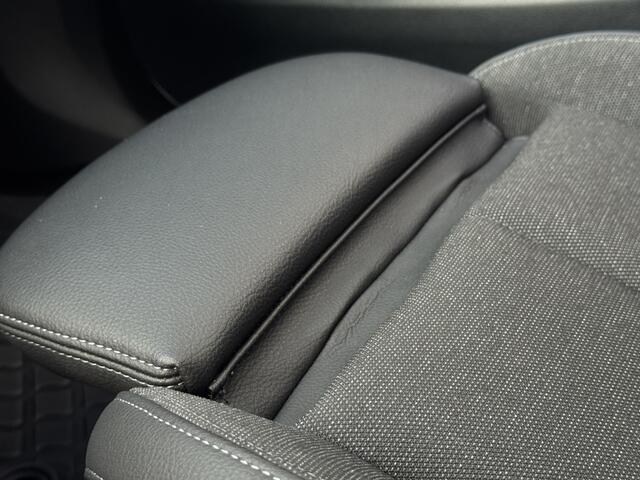 BMW 2-SERIE Active Tourer 218i High Executive | Pano | Automaat