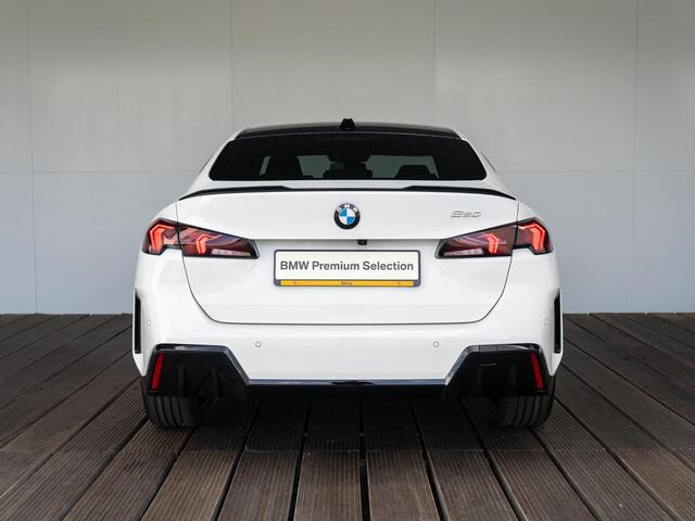BMW 2-SERIE Gran Coupé 220 | M Sport Package Pro | Equipment Package | Extra Voordeel