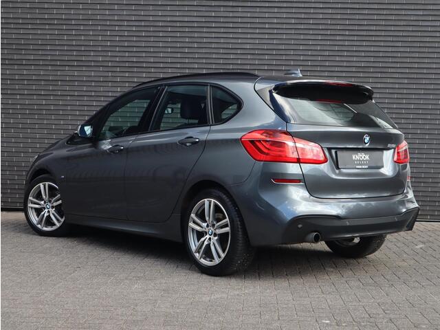 BMW 2-SERIE Active Tourer 218i Centennial High Executive | Head-Up | Leder | Stoelverwarming |