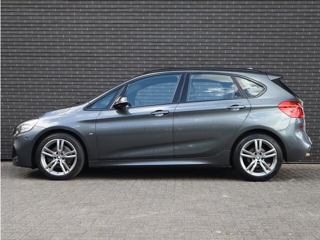 BMW 2-SERIE Active Tourer 218i Centennial High Executive | Head-Up | Leder | Stoelverwarming |