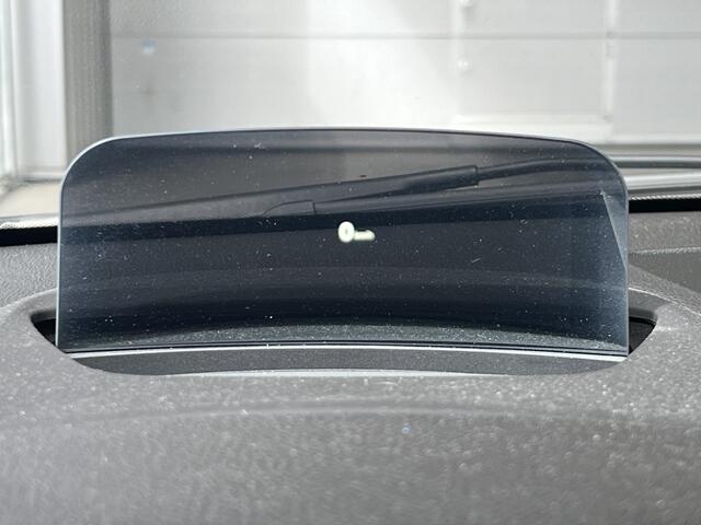 BMW 2-SERIE Active Tourer 218i High Executive | AUTOMAAT | HEAD-UP DISPLAY | LEDER | SCHUIF/KANTELDAK | NAVI XL | CAMERA | CRUISE CONTROL | CLIMATE CONTROL | PDC V+A | LMV 17'' | STOELVERWARMING | BLUETOOTH