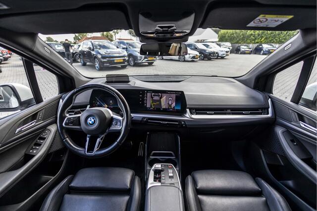 BMW 2-SERIE Active Tourer 225e xDrive | M-Sport | Pano | Head-up | 19"