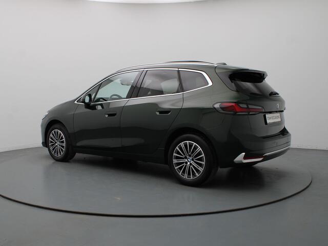 BMW 2-SERIE 135pk Active Tourer Automaat 218i 360° Camera | Cruise | Navi | Parkeersens. v+a | Stoelverw. | Panoramadak
