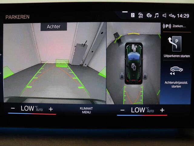 BMW 2-SERIE 135pk Active Tourer Automaat 218i 360° Camera | Cruise | Navi | Parkeersens. v+a | Stoelverw. | Panoramadak