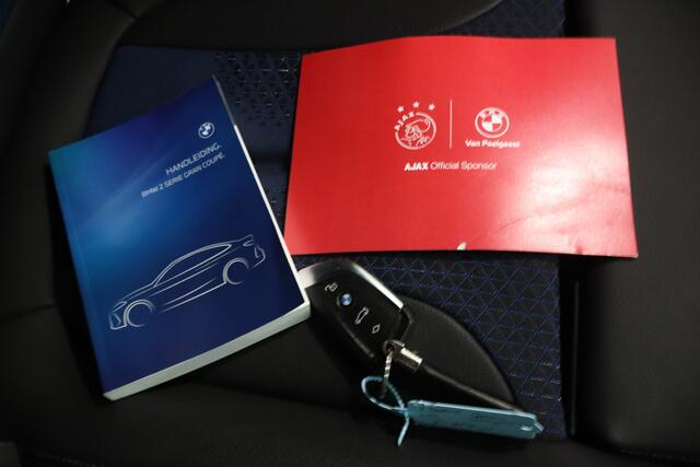 BMW 2-SERIE Gran Coupé 218i Introduction Edition NL-Auto!! Panoramadak I Apple Car-Play