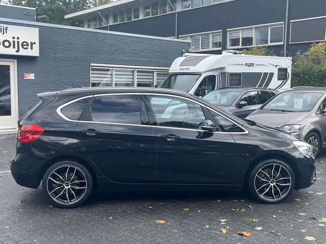 BMW 2-SERIE Active Tourer 218i Aut. High Executive | LEER | GROOT NAV. | PANORAMADAK |