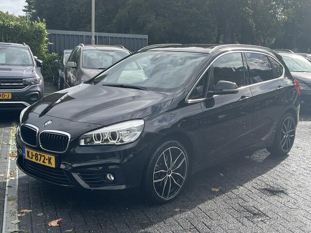 BMW 2-SERIE Active Tourer 218i Aut. High Executive | LEER | GROOT NAV. | PANORAMADAK |