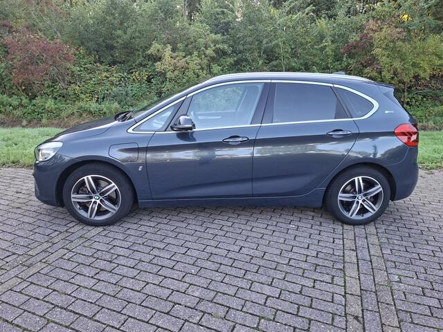 BMW 2-SERIE 225xe iP Cent. Exec.