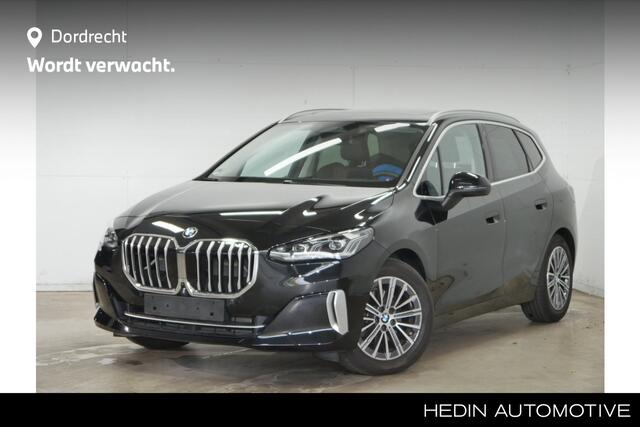 BMW 2-SERIE Active Tourer 218i Luxury | Panorama | Memory | Driving Assistant Plus | Leder | Harman Kardon