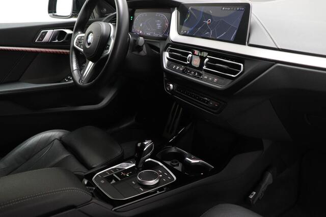 BMW 2-SERIE Gran Coupé 218i M-Sport Edition | LEDER | HARMAN KARDON | DAB | APPLE