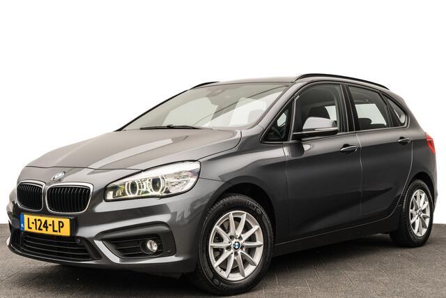 BMW 2-SERIE Active Tourer 218i Business | Automaat | Xenon | Trekhaak | PDC | Stoelverwarming | Climate control
